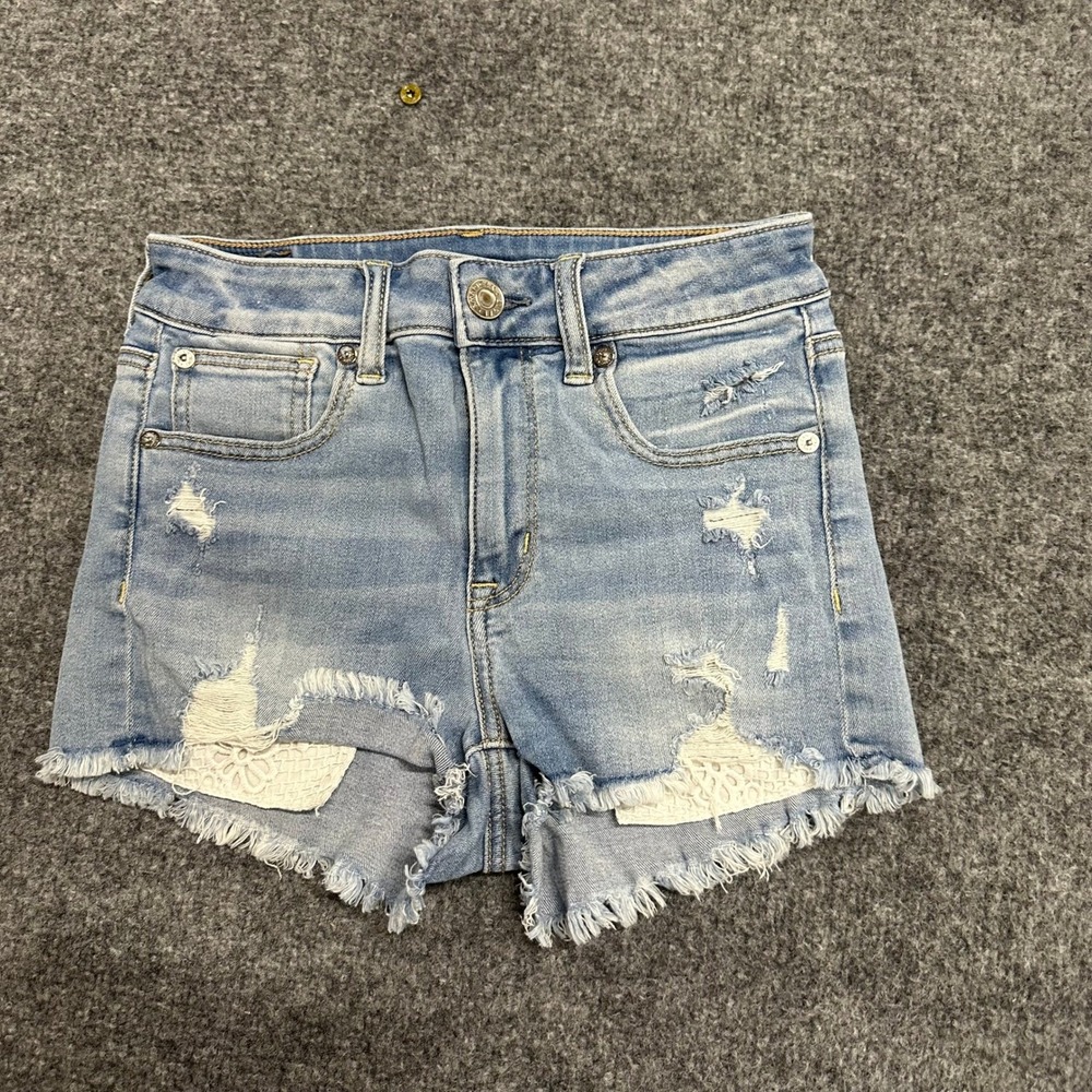American Eagle Denim Shorts Womens Size 2 Light Distressed Stretch Distressed